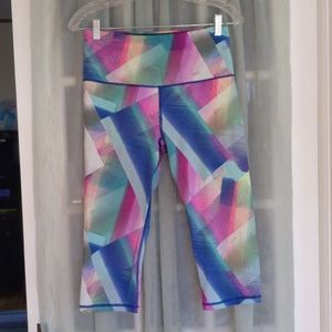 Victoria Sport Crop Leggings, hi rise, size M